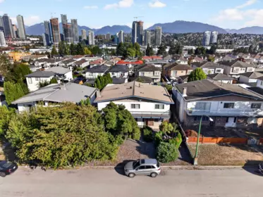 Primary Bedroom Photo of 5275 Schou Street, Burnaby, BC