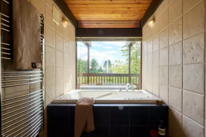 Backyard Photo of 3959 Prospect Road, North Vancouver, BC