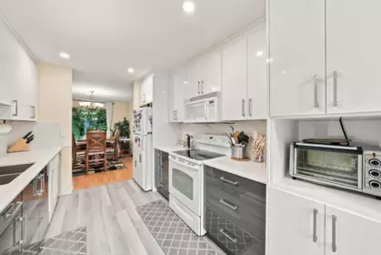 Pantry Photo of 6 32339 7 Avenue, Mission, BC