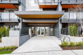 604 707 Como Lake Avenue, Coquitlam, BC