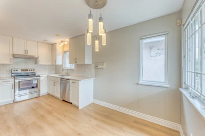 Breakfast Nook Photo of 3028 E 26th Avenue, Vancouver, BC