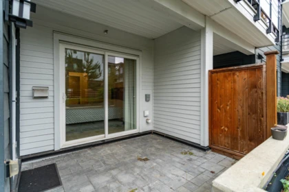 Hallway Photo of 101 22136 49 Avenue, Langley, BC