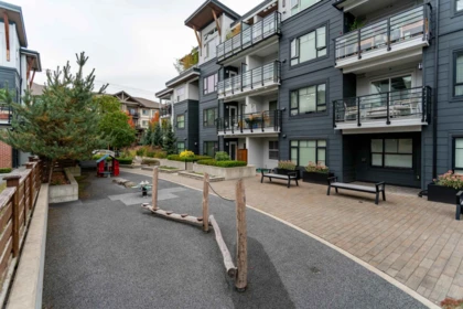 Swimming Pool Photo of 101 22136 49 Avenue, Langley, BC