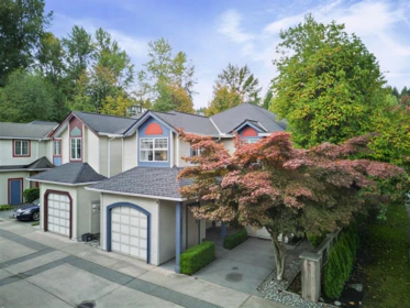 Backyard Photo of 4 2123 Clarke Street, Port Moody, BC