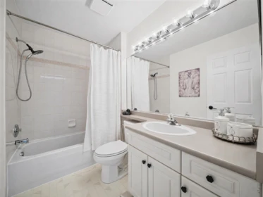 Entry Foyer Photo of 4 2123 Clarke Street, Port Moody, BC