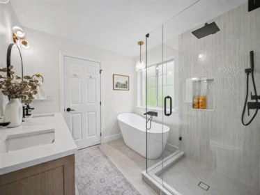 Guest Bathroom Photo of 4 2123 Clarke Street, Port Moody, BC