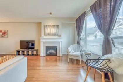 198 3105 Dayanee Springs Boulevard, Coquitlam, BC, Coquitlam — Townhouse for sale