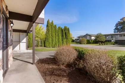 9229 James Street, Chilliwack, BC, Chilliwack — Half Duplex for sale