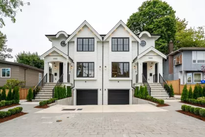 1 1065 Ridley Drive, Burnaby, BC, Burnaby — Half Duplex for sale