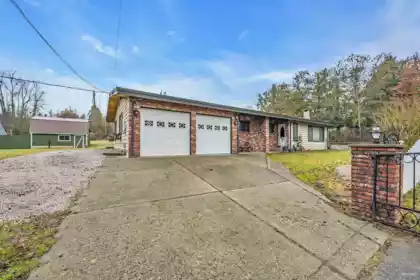 16951 94a Avenue, Surrey, BC, Surrey — Single Family Residence for sale