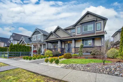17389 3a Avenue, Surrey, BC, Surrey — Single Family Residence for sale