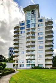 800 7680 Granville Avenue, Richmond, BC, Richmond — Apartment/Condo for sale