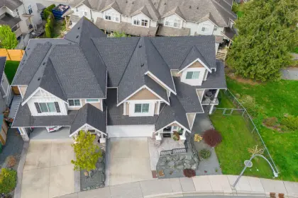A 46968 Russell Road, Chilliwack, BC, Chilliwack — Half Duplex for sale