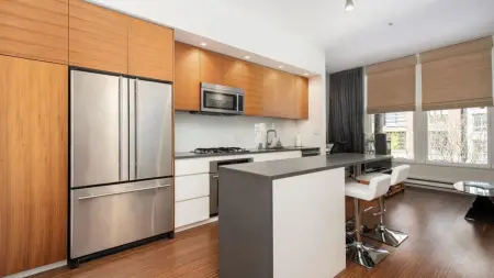406 1228 Homer Street, Vancouver, BC, Vancouver — Apartment/Condo for sale