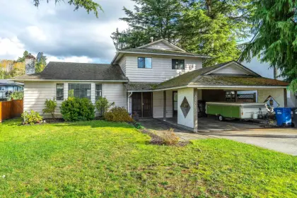3772 Old Clayburn Road, Abbotsford, BC, Abbotsford — Single Family Residence for sale