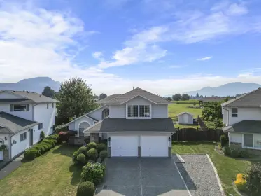 6843 Wiltshire Street, Chilliwack, BC, Chilliwack — Single Family Residence for sale