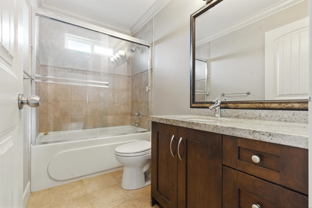 Guest Bathroom Photo of 1250 Yangtze Place, Port Coquitlam, BC