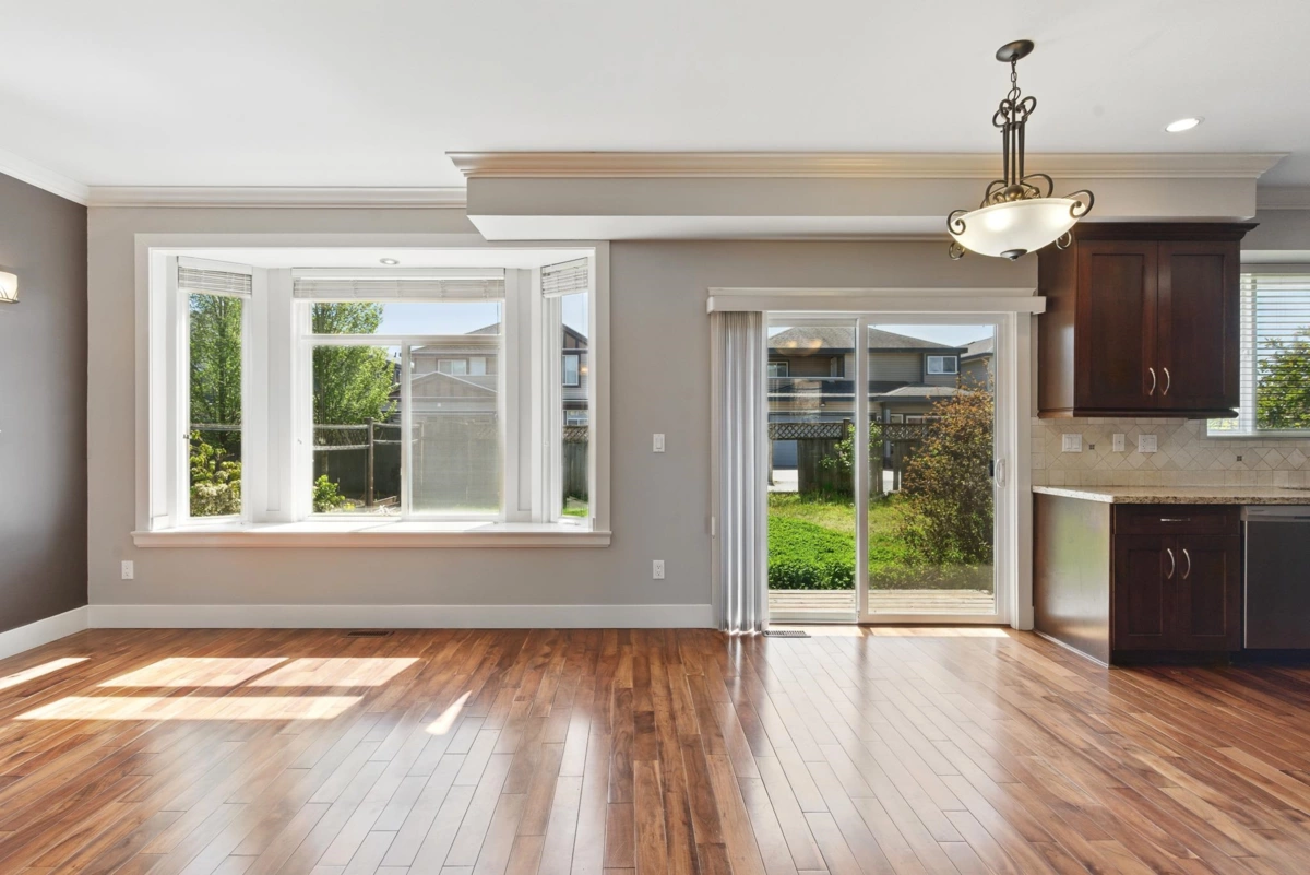 Primary Bathroom Photo of 1250 Yangtze Place, Port Coquitlam, BC