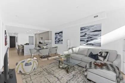 305 1331 Marine Drive, West Vancouver, BC, West vancouver — Apartment/Condo for sale