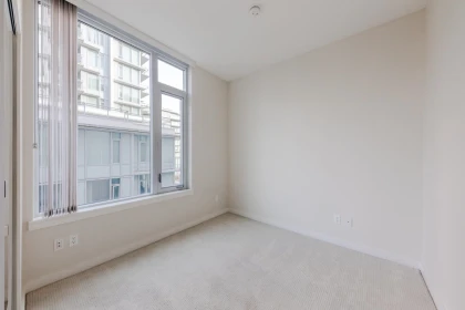 Laundry Room Photo of 914 8628 Hazelbridge Way, Richmond, BC