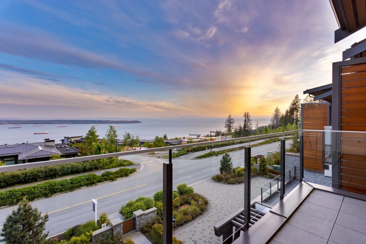 Outdoor Kitchen Photo of 2823 Chippendale Road, West Vancouver, BC