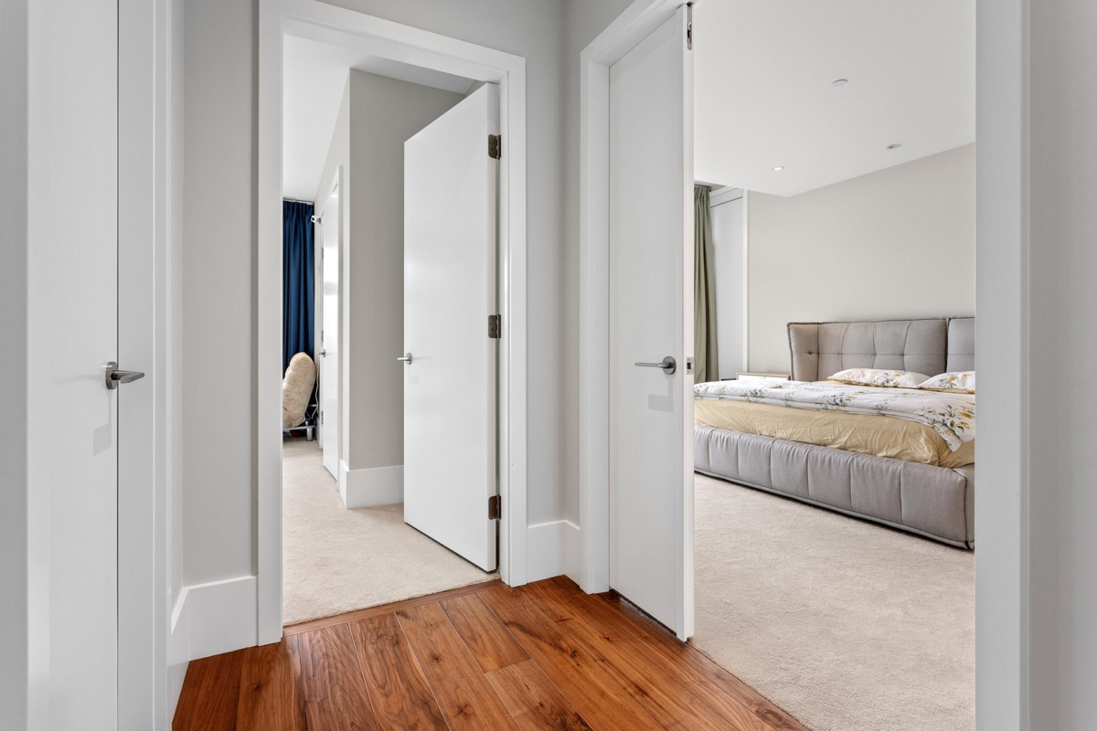 Outdoor Patio Photo of 2823 Chippendale Road, West Vancouver, BC