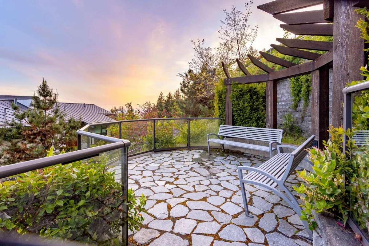 Street View Photo of 2823 Chippendale Road, West Vancouver, BC