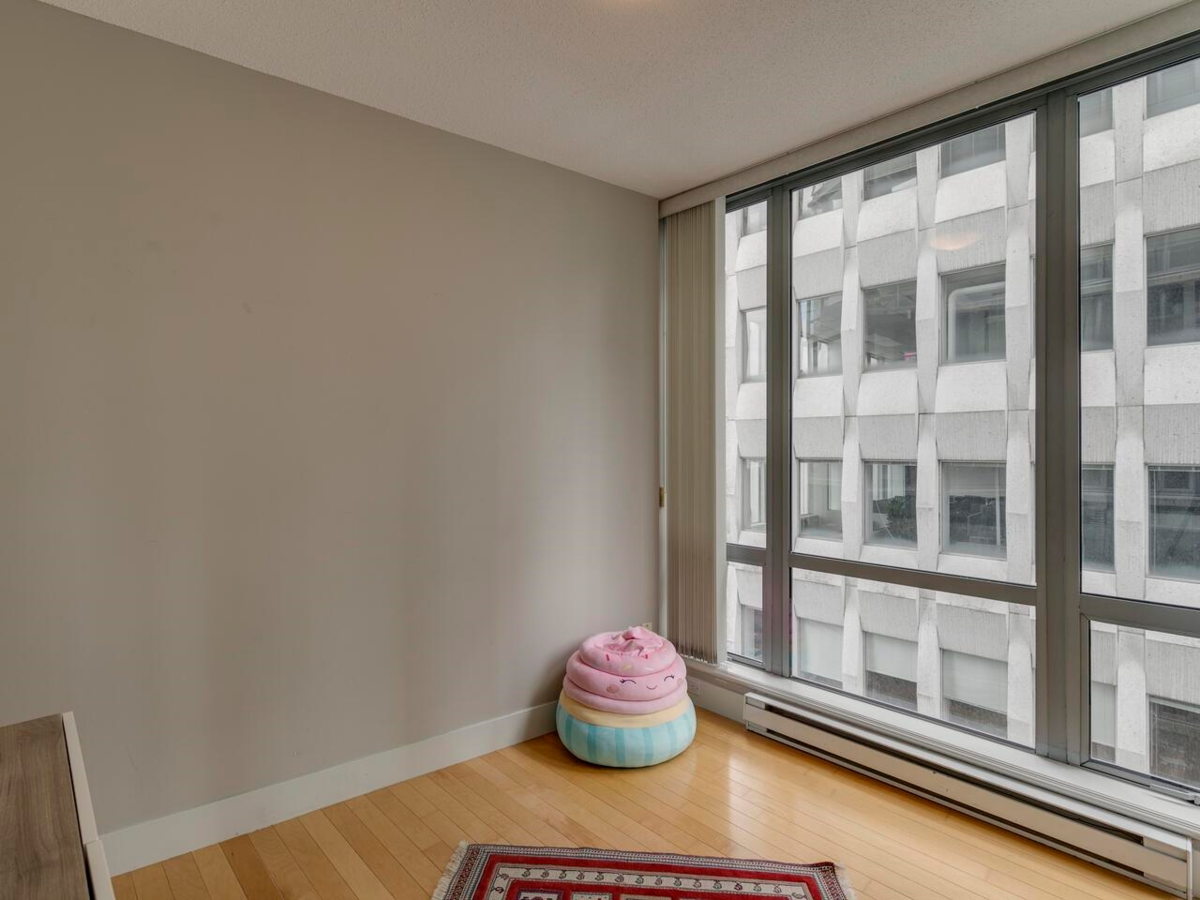 Basement Recreation Room Photo of 601 1228 W Hastings Street, Vancouver, BC