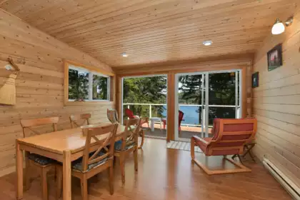 Entry Foyer Photo of 177 Mariners Way, Mayne Island, BC