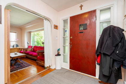 876 W King Edward Avenue, Vancouver, BC, Vancouver — Single Family Residence for sale