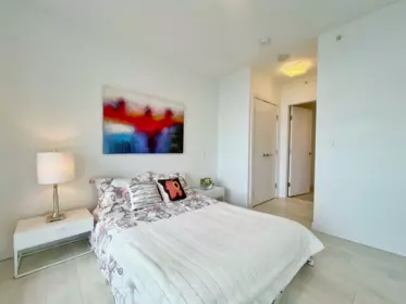 2208 4670 Assembly Way, Burnaby, BC, Burnaby — Apartment/Condo for sale