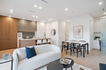 2 4756 Argyle Street, Vancouver, BC, Vancouver — Half Duplex for sale