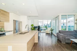 607 657 Whiting Way, Coquitlam, BC