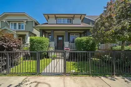 94 172 Street, Surrey, BC, Surrey — Single Family Residence for sale