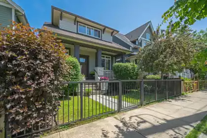 94 172 Street, Surrey, BC, Surrey — Single Family Residence for sale