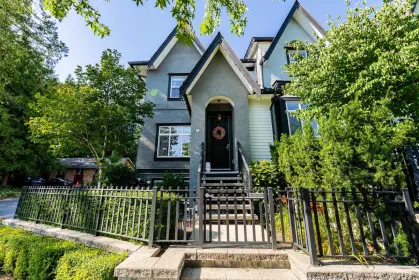 1 3411 Roxton Avenue, Coquitlam, BC, Coquitlam — Row House (Non-Strata) for sale