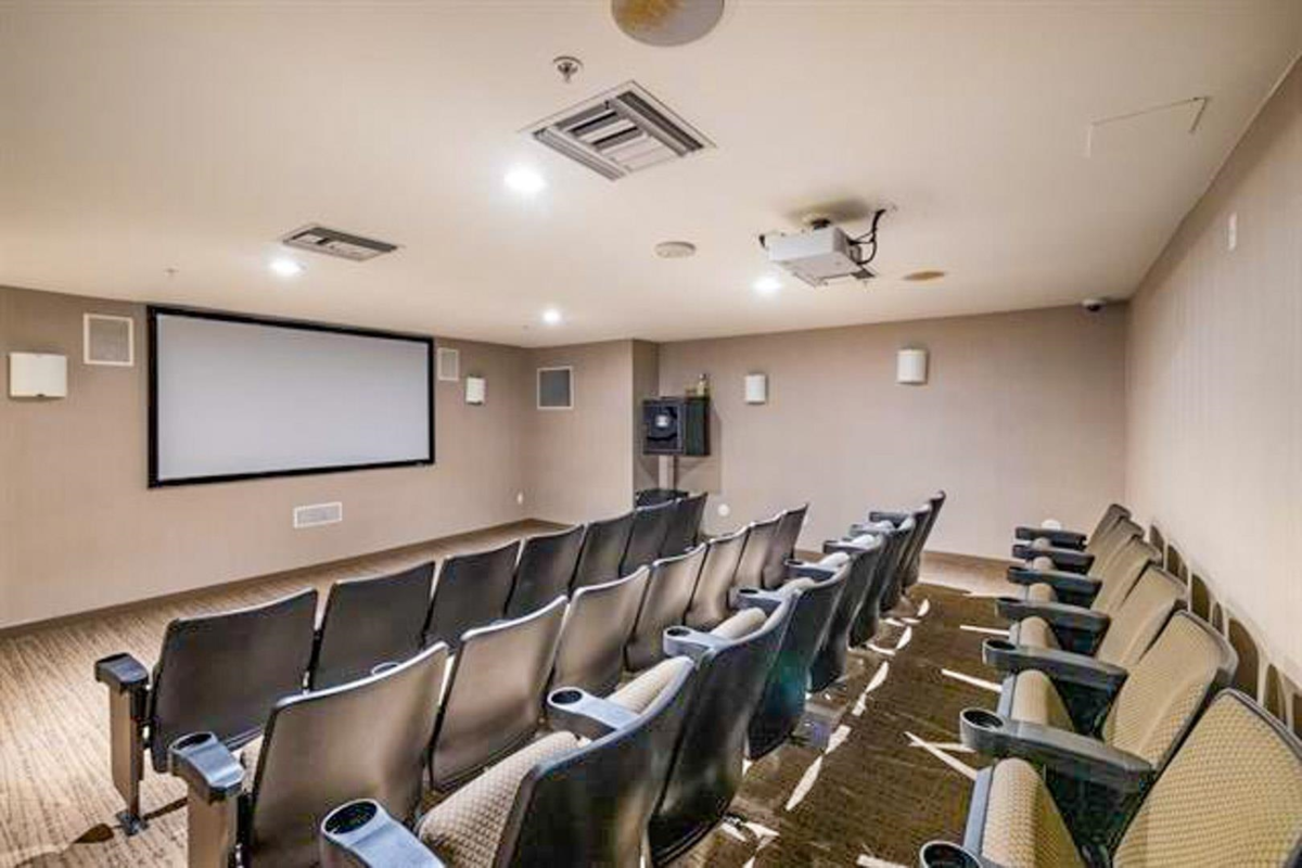 Basement Recreation Room Photo of 1901 33 Smithe Street, Vancouver, BC