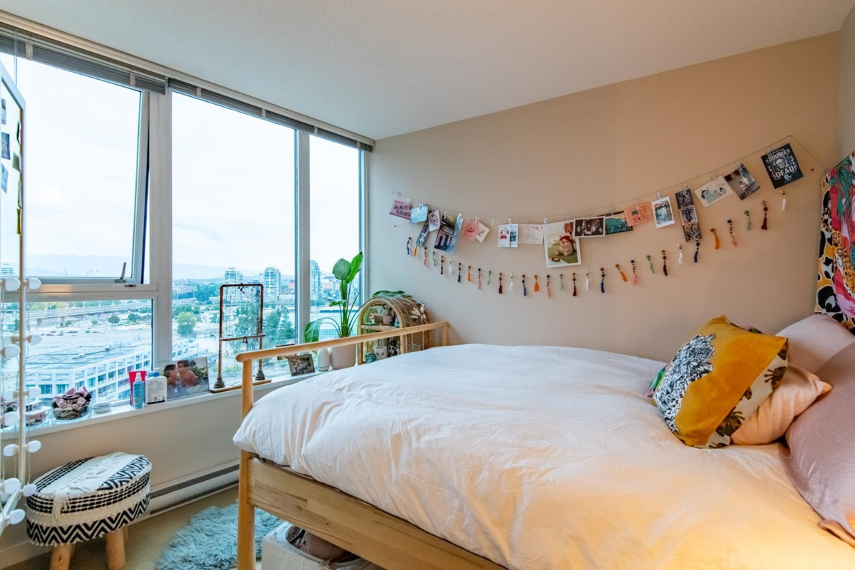 Breakfast Nook Photo of 1901 33 Smithe Street, Vancouver, BC