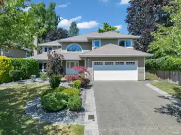15033 21b Avenue, Surrey, BC, Surrey — Single Family Residence for sale