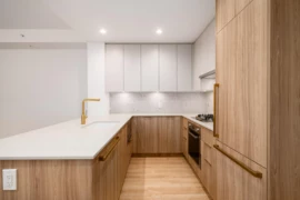 MLS R3031730