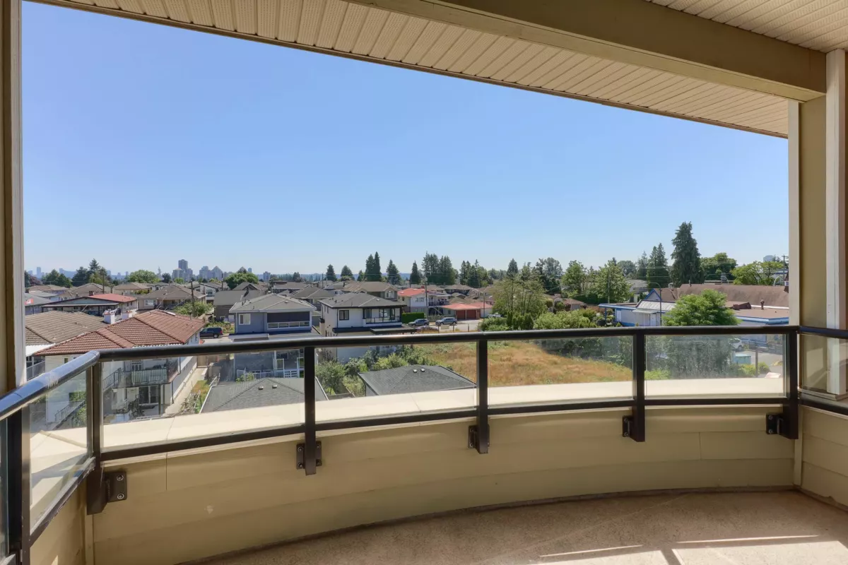 Primary Bedroom Photo of PH1 7738 Edmonds Street, Burnaby, BC