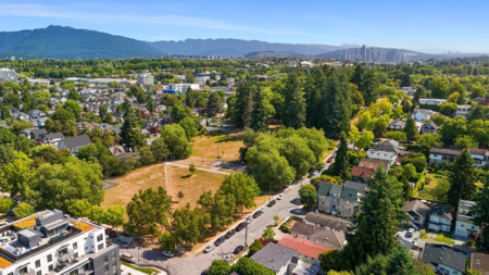 1446 E 15th Avenue, Vancouver, BC, Vancouver — Single Family Residence for sale