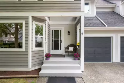 4 1135 Lansdowne Drive, Coquitlam, BC, Coquitlam — Townhouse for sale