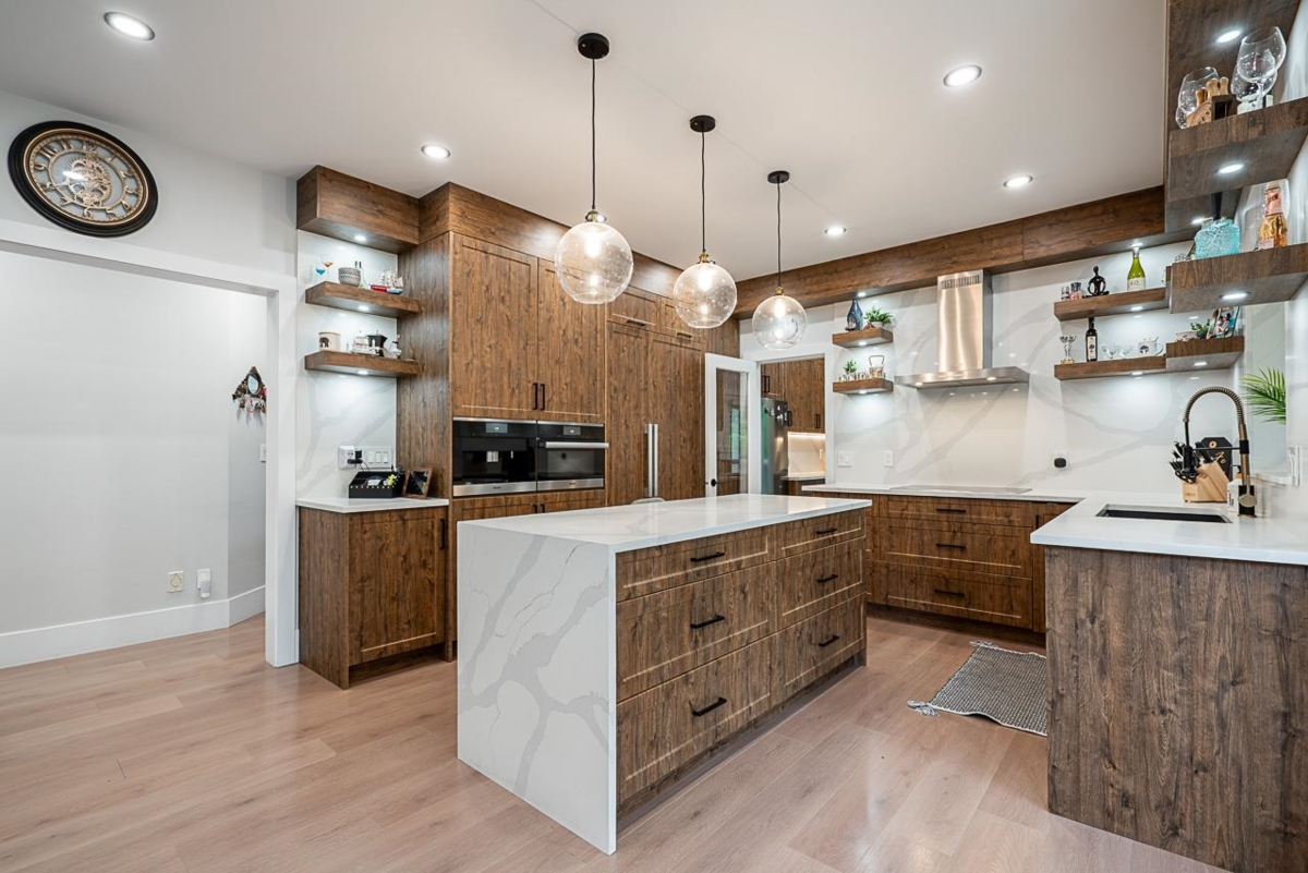 Primary Bathroom Photo of 10411 170a Street, Surrey, BC