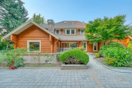Community Amenities Photo (Clubhouse) of 16354 30b Avenue, Surrey, BC