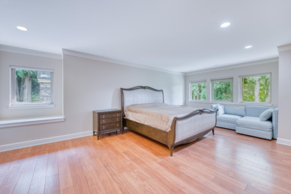 Entry Foyer Photo of 16354 30b Avenue, Surrey, BC