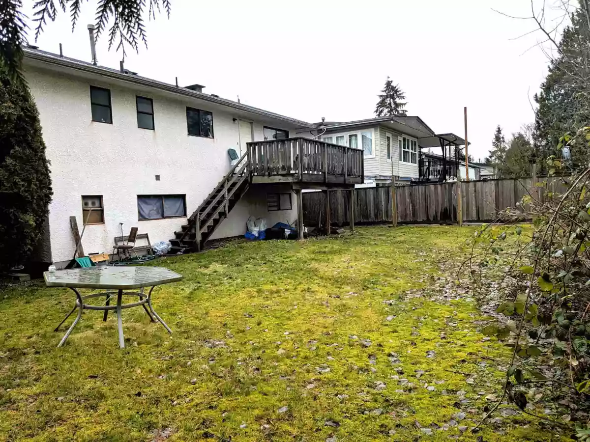 Outdoor Patio Photo of 11812 85a Avenue, Delta, BC