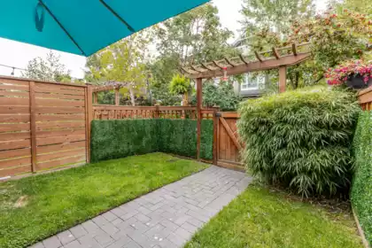 96 2979 156 Street, Surrey, BC, Surrey — Townhouse for sale