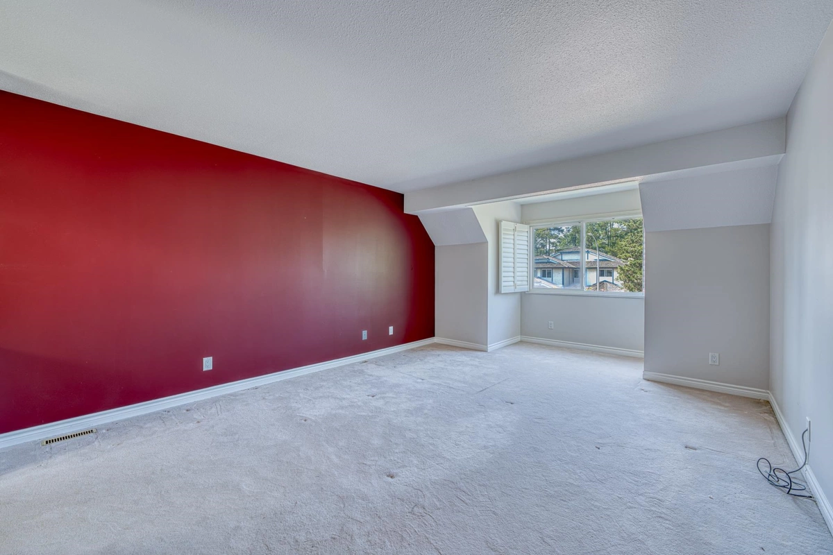 Breakfast Nook Photo of 10680 Bissett Drive, Richmond, BC
