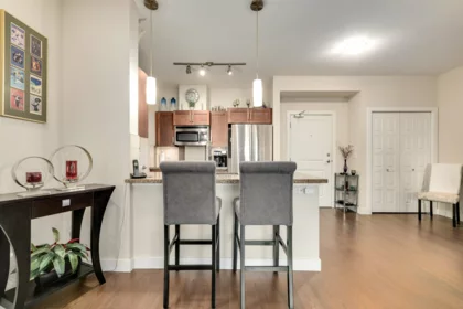 406 20058 Fraser Highway, Langley, BC, Langley — Apartment/Condo for sale